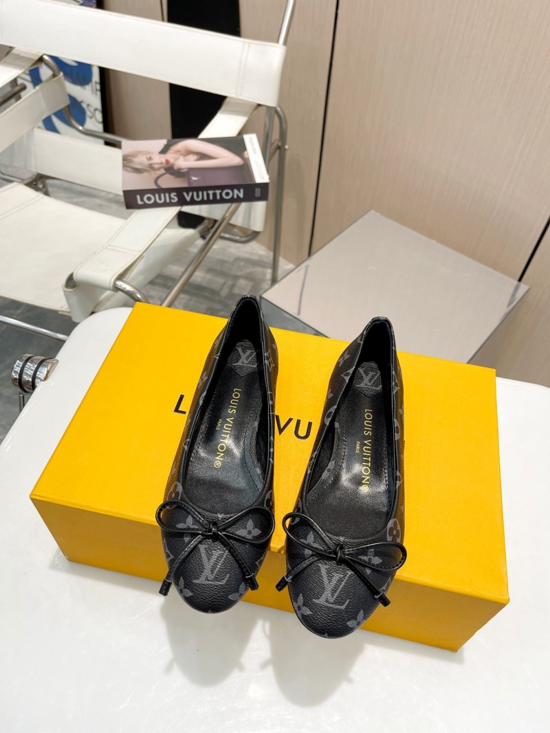 LV flat shoes